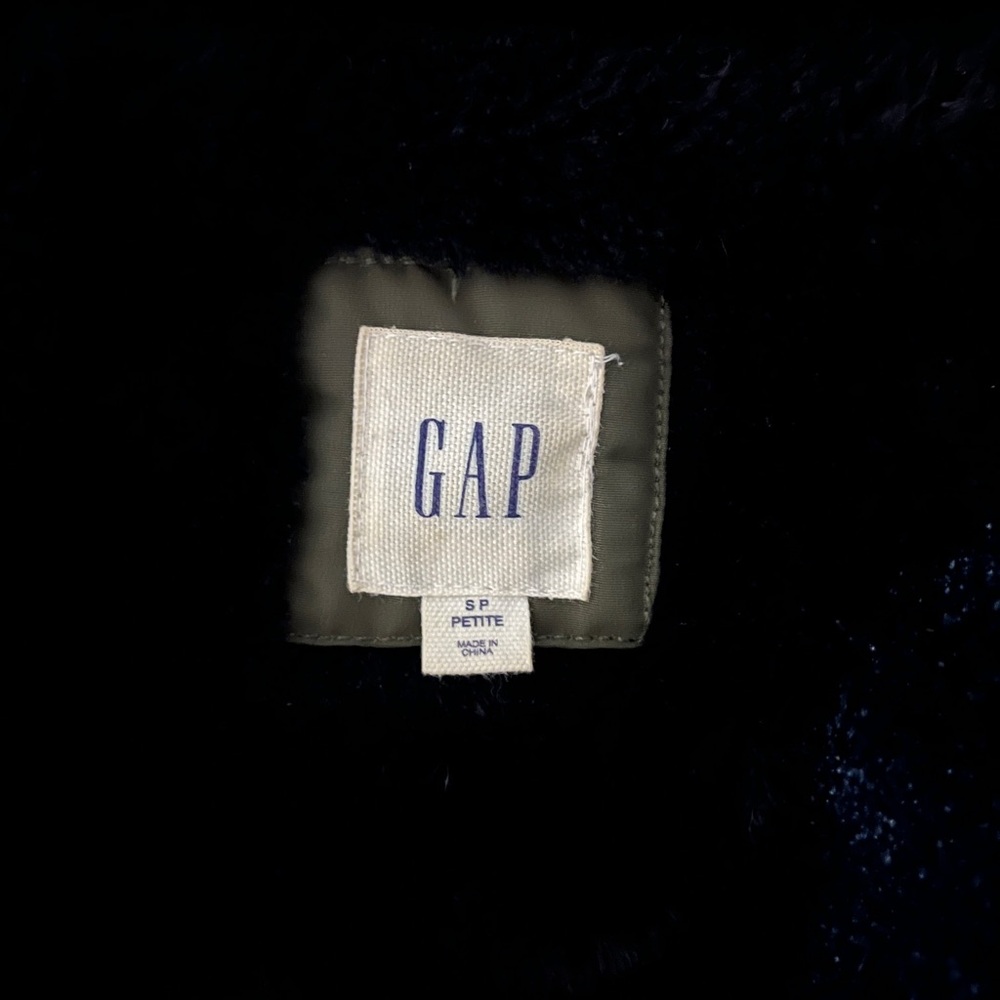 GAP Women's Utility Jacket in Olive Green - Picture 7 of 7